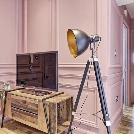 Urban Stylish Apartment - Southend Stays Buitenkant foto