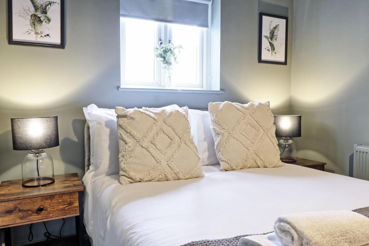 Urban Stylish Apartment - Southend Stays Buitenkant foto