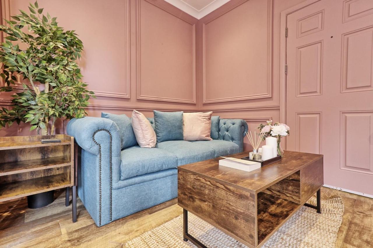 Urban Stylish Apartment - Southend Stays Buitenkant foto